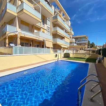 Apartman Modern Flat And Private Attic Close To
