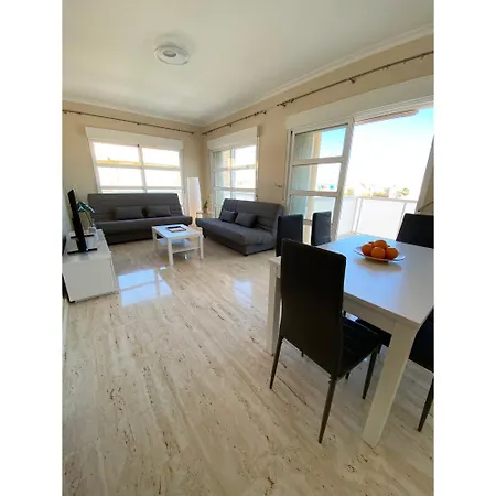 Apartment Modern Flat And Private Attic Close To